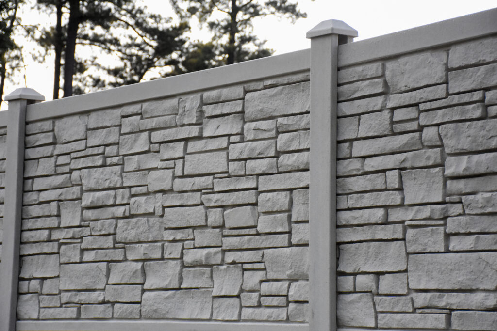 Customize With a Fence Contractor