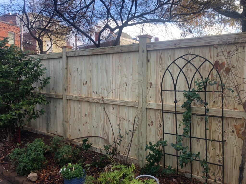 Aluminum Fencing for Front Yards